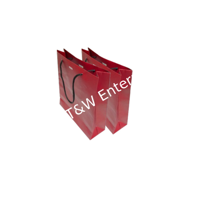 قیمت خوب دستگیره نایلون کیف های خرید کاغذی سفارشی نوع پایین سفت با لایه بندی درخشان / مت آنلاین